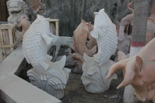 Animal stone fish, stone sculpture fish, fish sculpture garden stone carving, carp sculpture, stone sculpture fountain fishanimal sculptureStone carving factory, sculpture company -- Y015